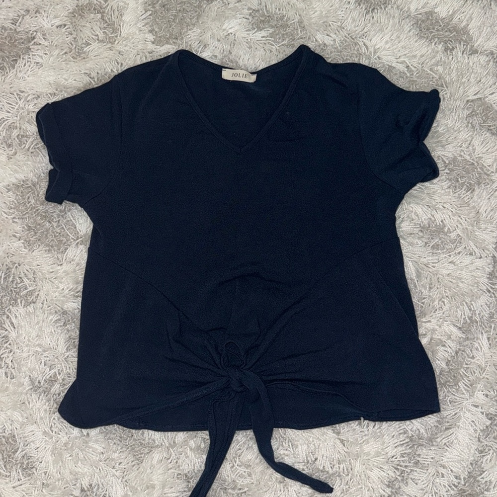 Cute v neck tee